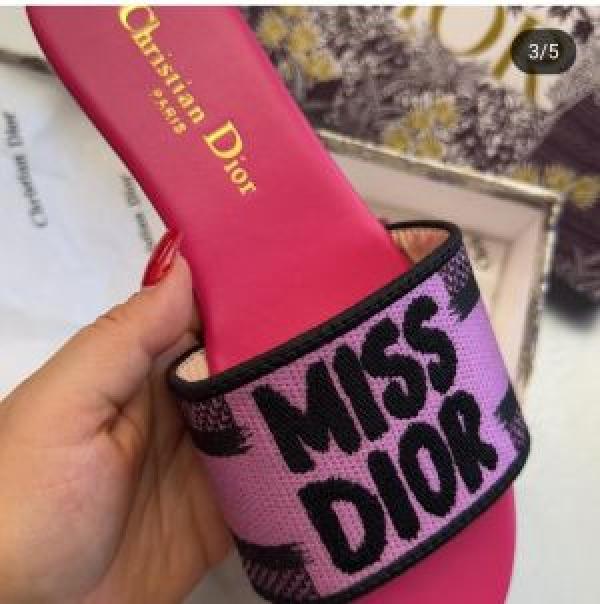 Miss Dior slides