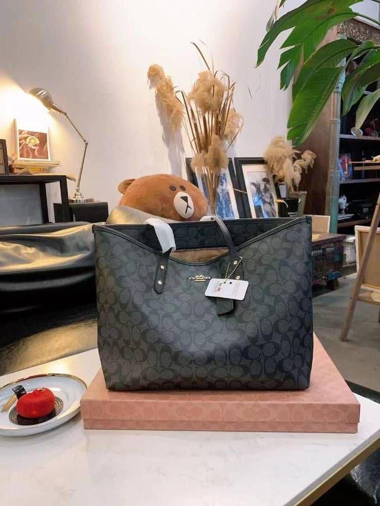Coach ultra premium tote with box