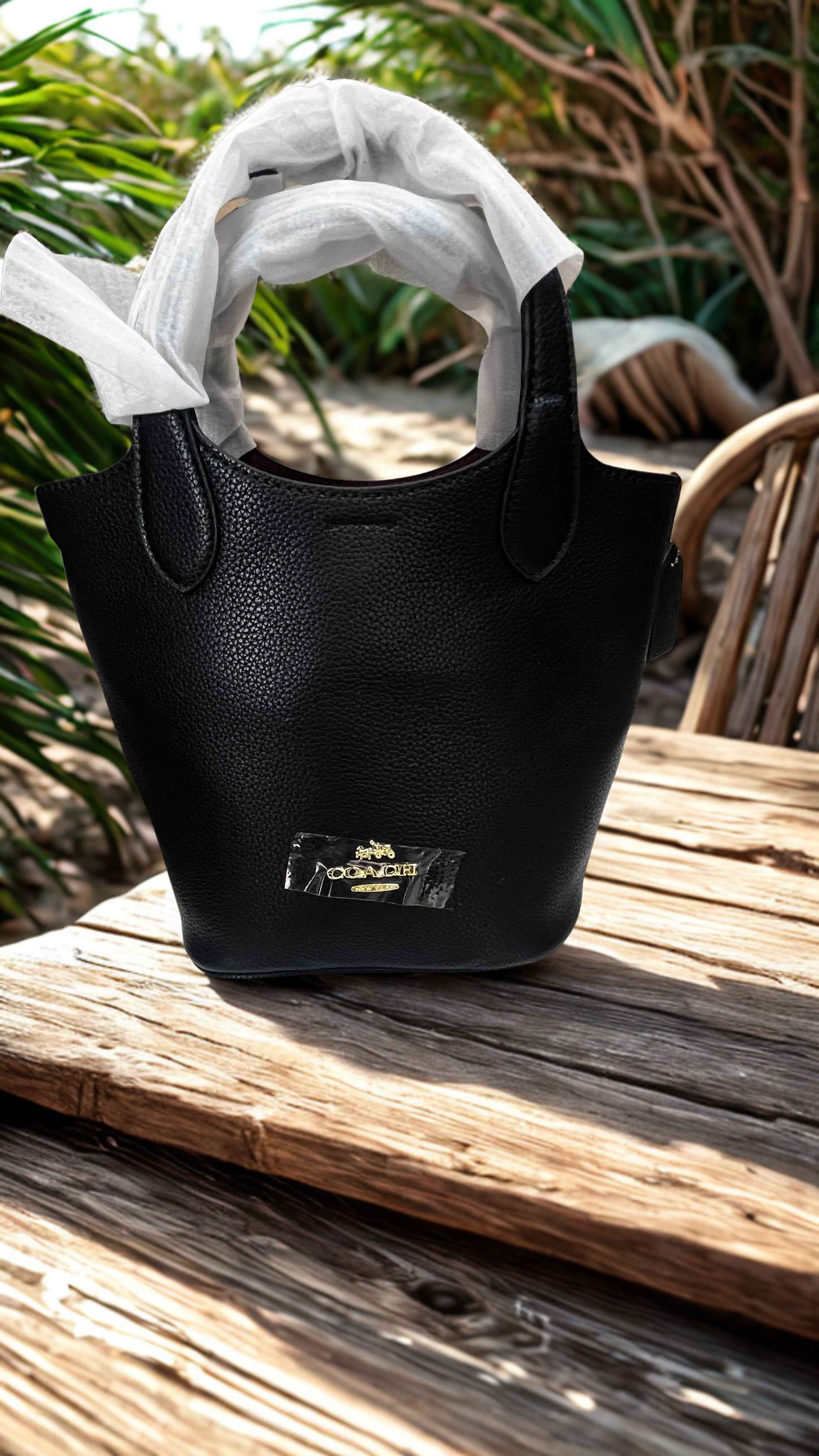 Coach Hannah bucket bag