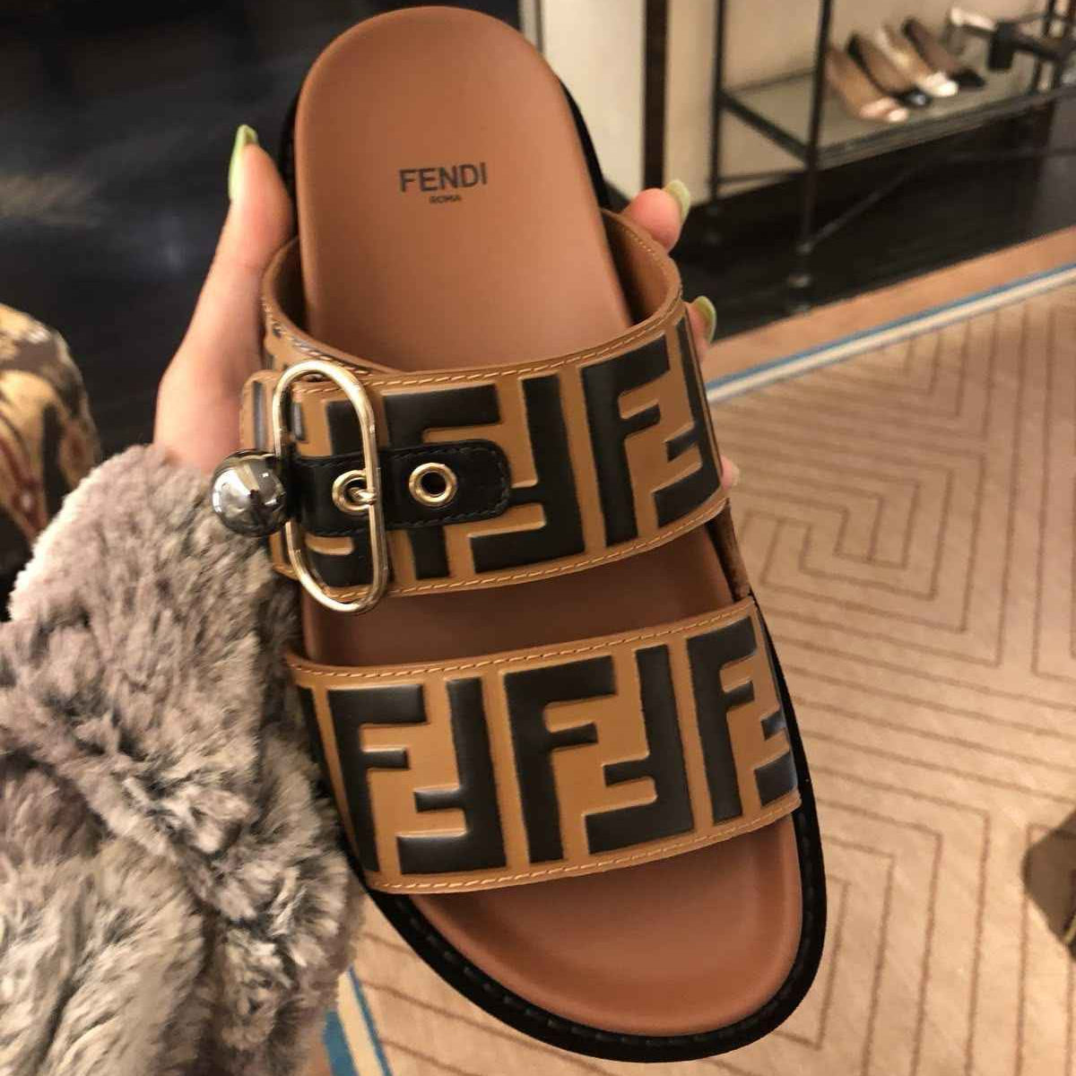 Fendi Slipons