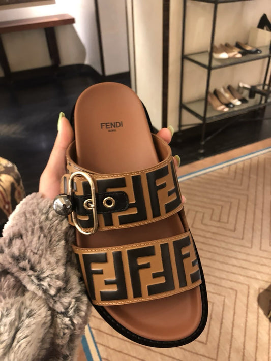 Fendi Slipons